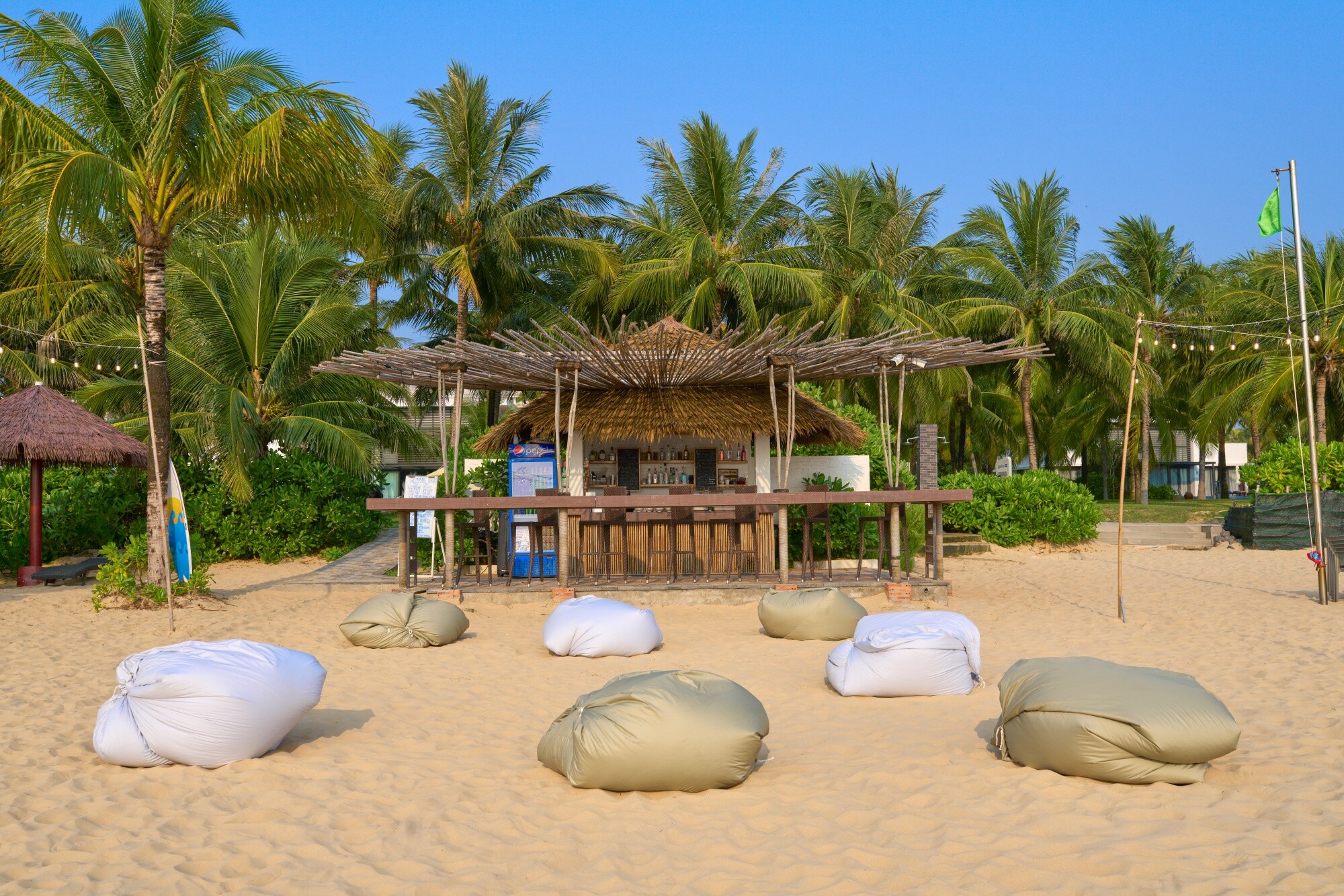 Beach Bar