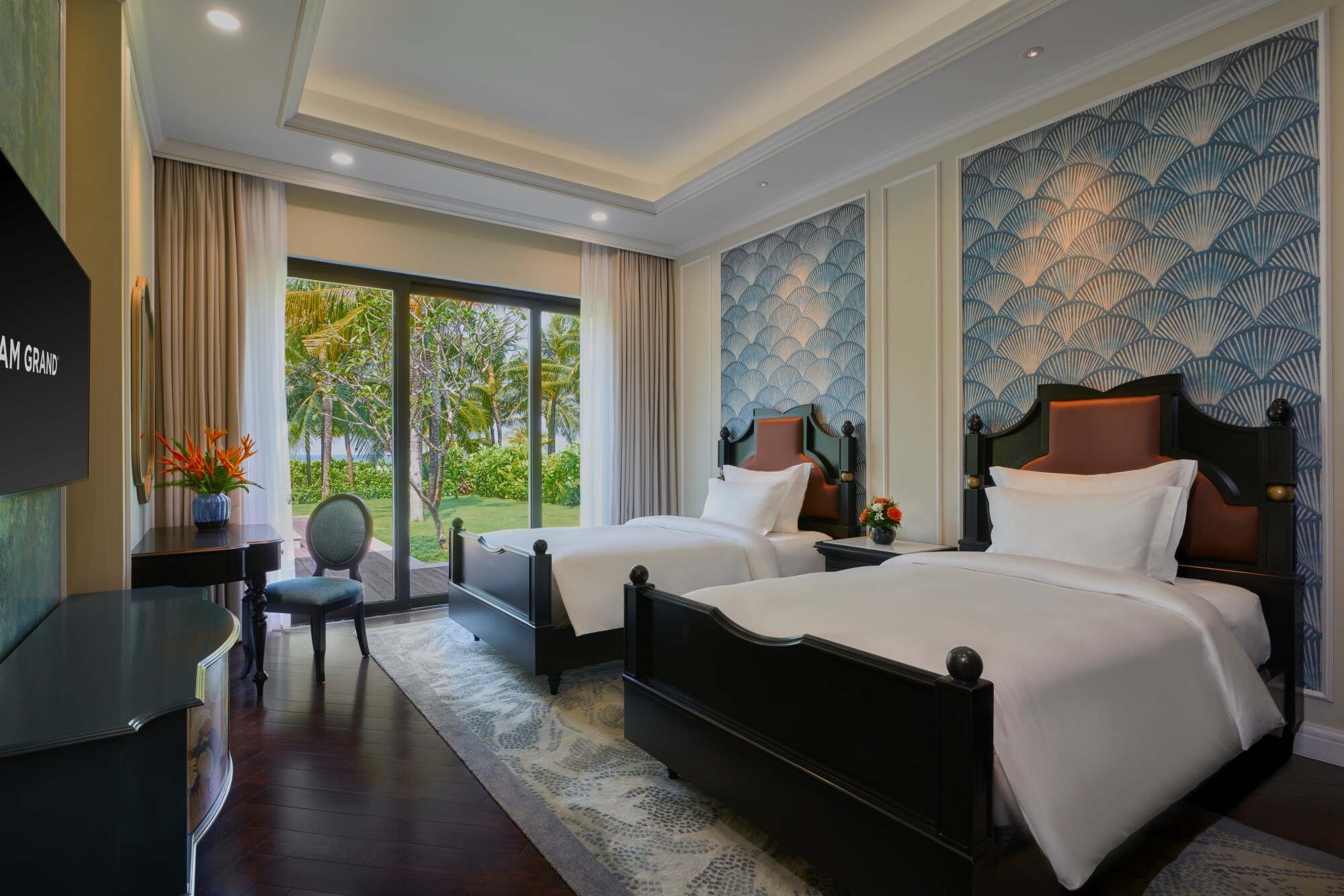 3-Bedroom Beachfront Villa